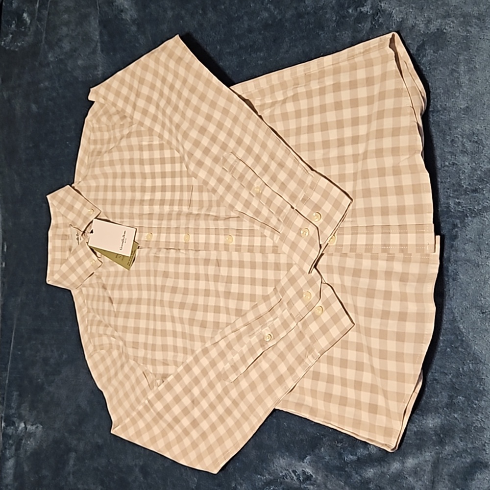 NWT - Goodfellow & Co Poplin Button up